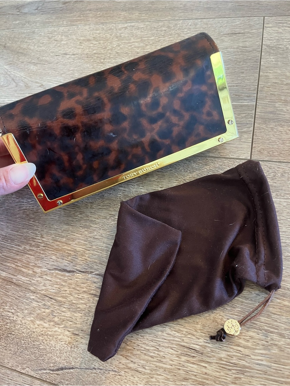 Tory Burch Sunglass Case and Cloth Bag Leopard-Print Gold-Trim